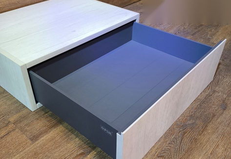 Single cabinet storage module